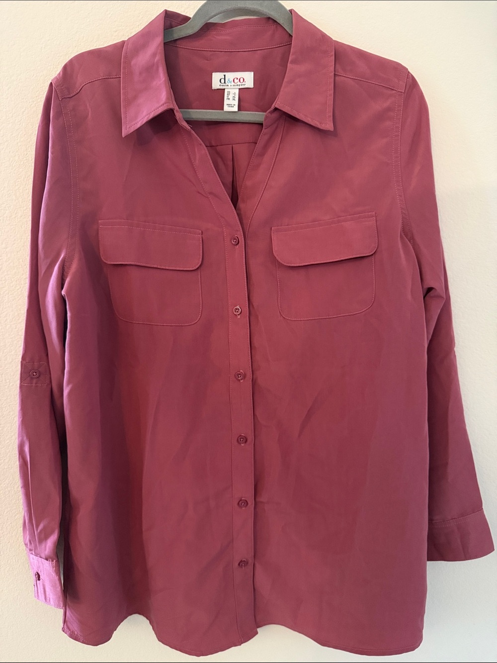 d. & co. Women's Button-Down Shirt in Dusty Rose
